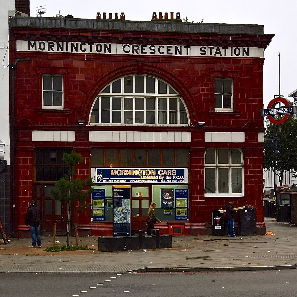 mornington crescent station
