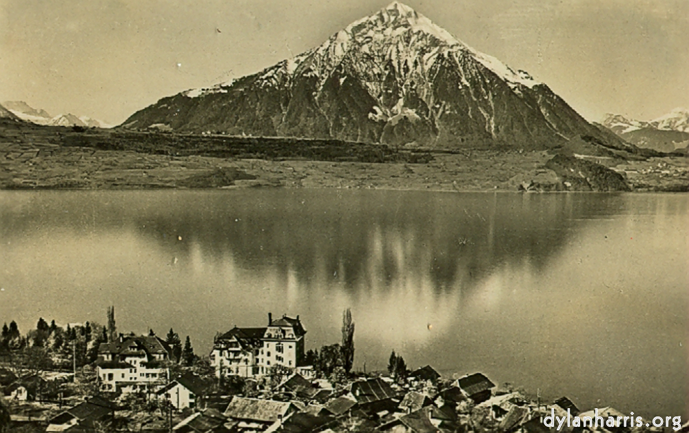 Image: Postcard: [[ Merligen with Niesen. ]]