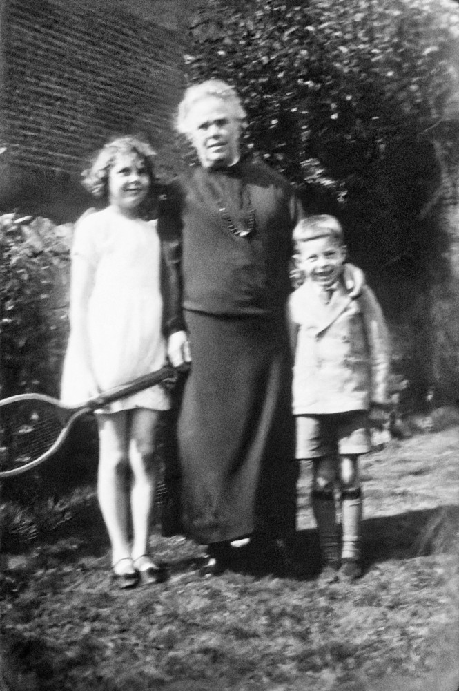 image: This is ‘Grannie, Barbara & John’.